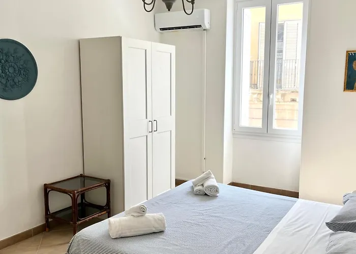Residenza Vittorini * Syracuse
